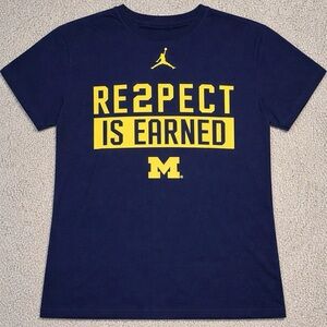 Nike Black Tee with White Logo L